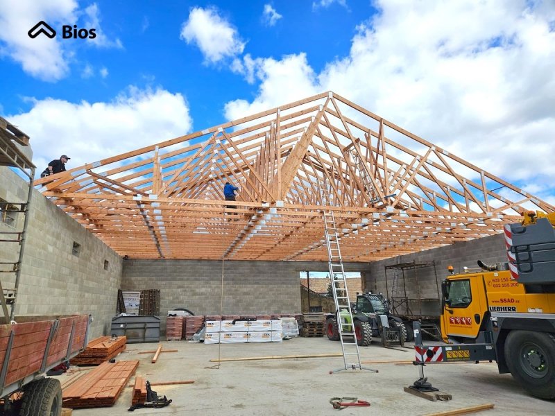 Hala Rovné - montáž